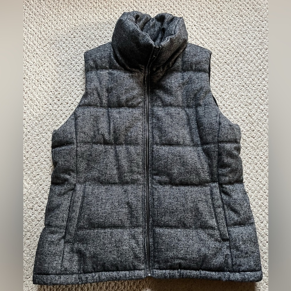 Old Navy Puff Vest